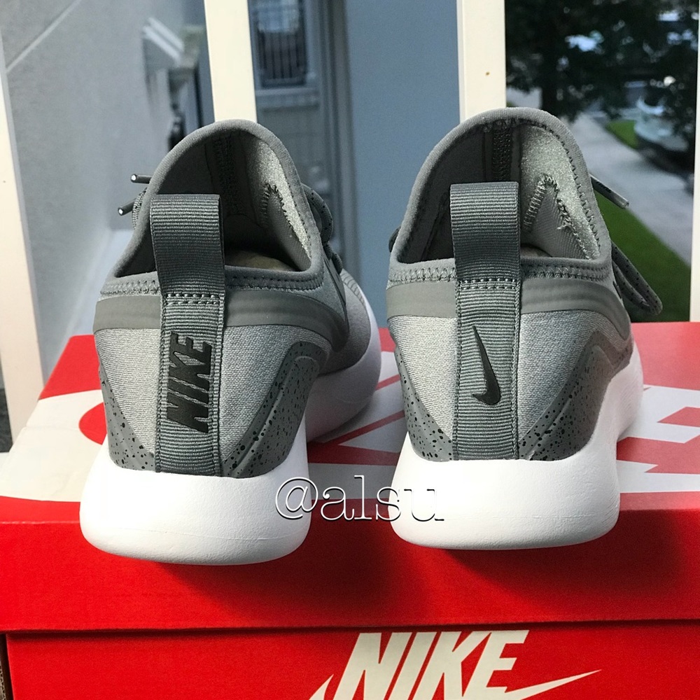 Nike Lunarcharge Essential Cool Gray🐘WMNS - Picture 6 of 7
